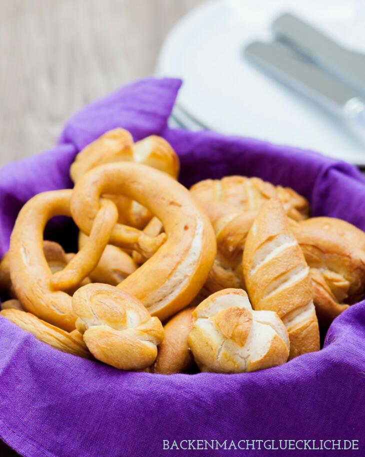 Laugengebäck (Brezeln, Brötchen, Stangen)