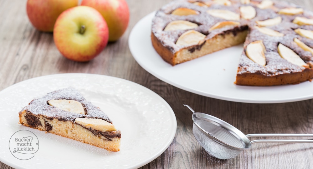 Apfelkuchen mit Marzipan