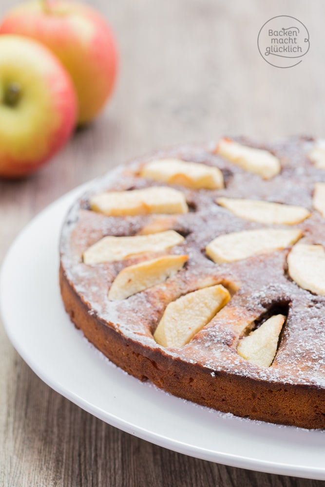 Apfelkuchen mit Marzipan