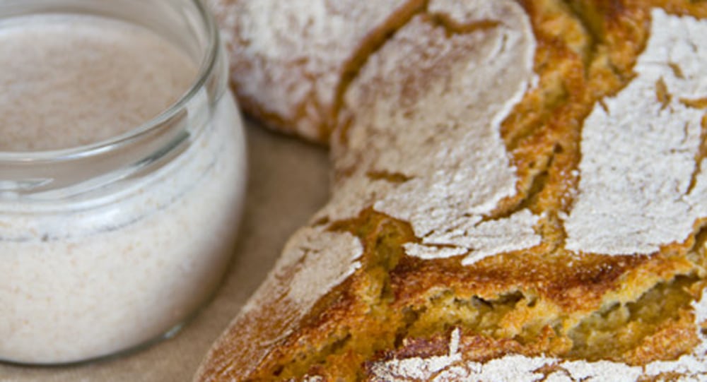 Freigeschobenes Dinkelbrot