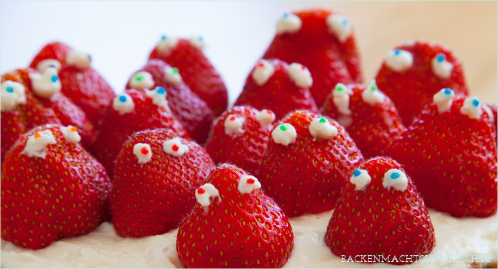 Erdbeerkuchen Kühlschranktorte mit Augen