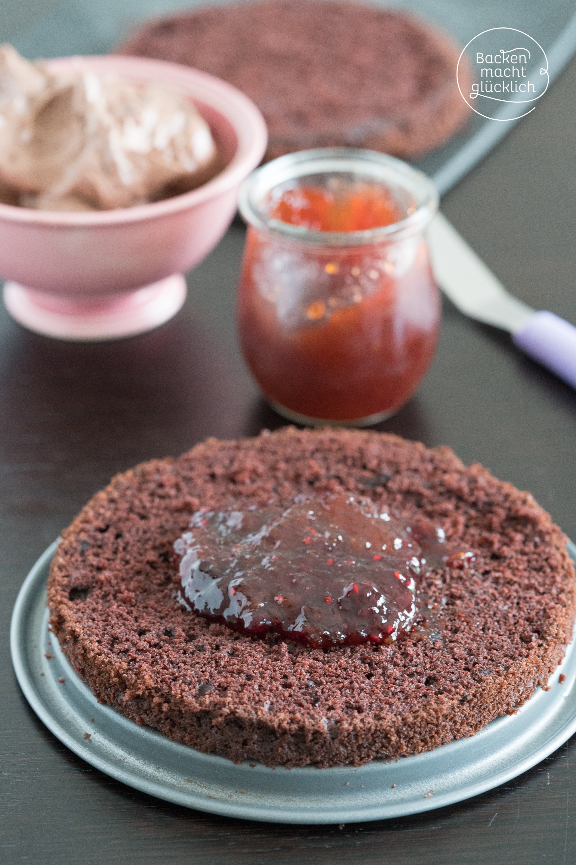 Schokoladen-Buttercreme-Torte für Anfänger