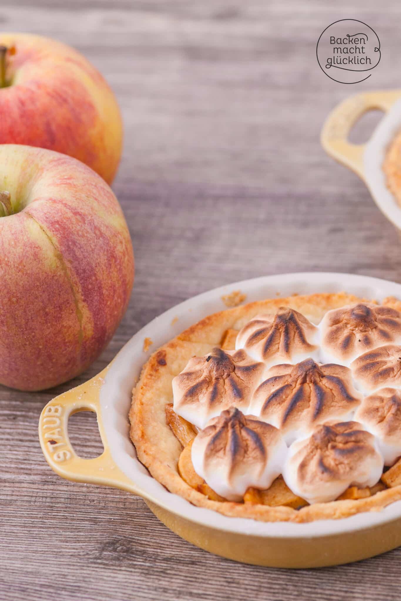 Apfel-Törtchen mit Baiser