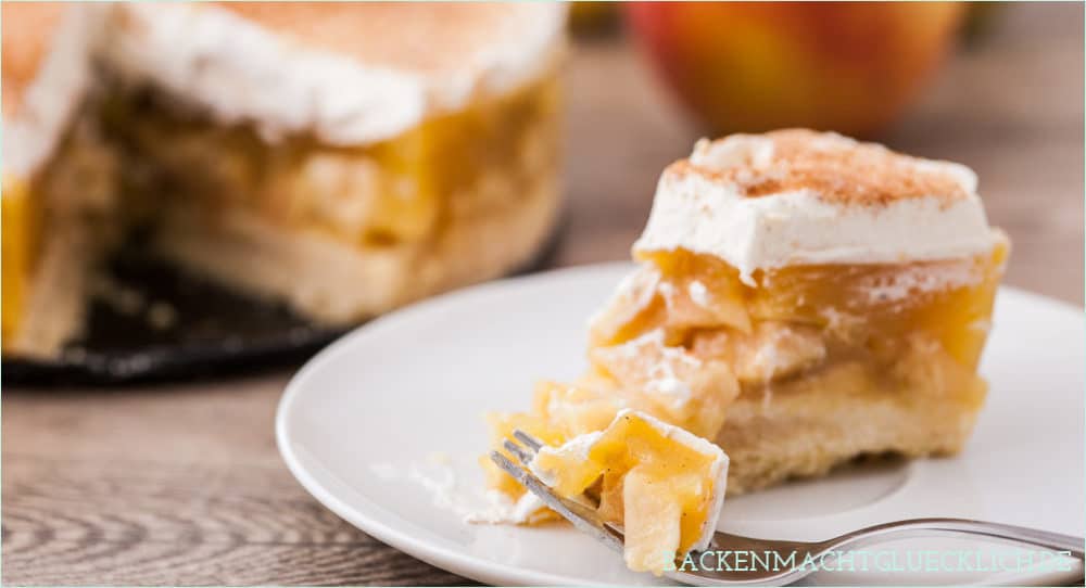 Die beste Apfel-Sahne-Torte mit Pudding und Mürbeteig: kommt garantiert gut an, ist superlecker & einfach zu machen!