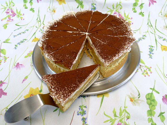 Saftiger Kranzkuchen Mit Olivenöl Und Cranberries — Rezepte Suchen