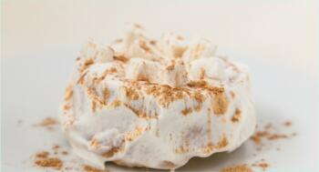 Drei-Milch-Kuchen "Tres Leches"