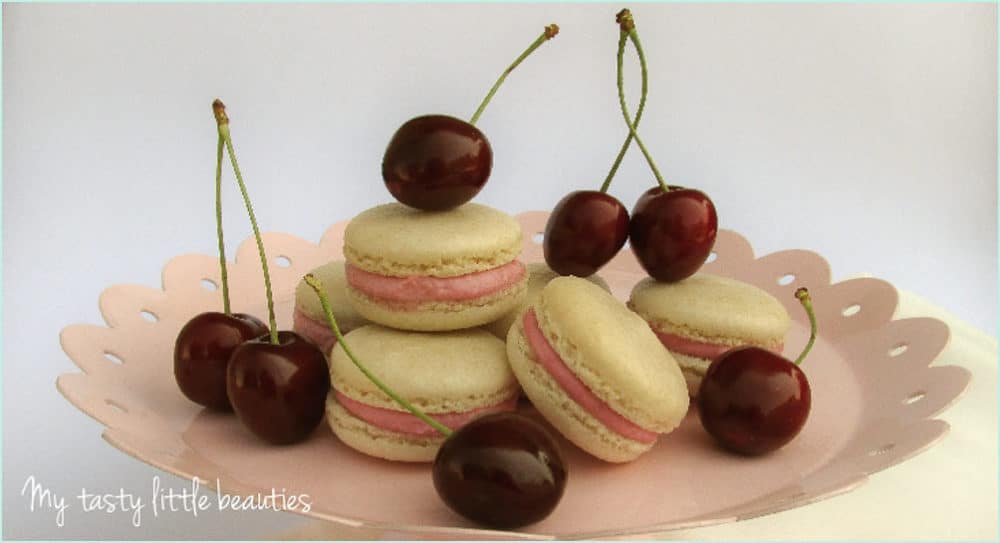 Leckere Kirsch-Macarons