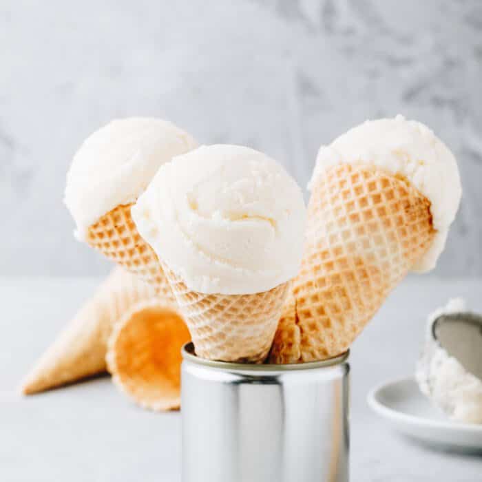 Vanille-Eis Rezept| Backen macht glücklich