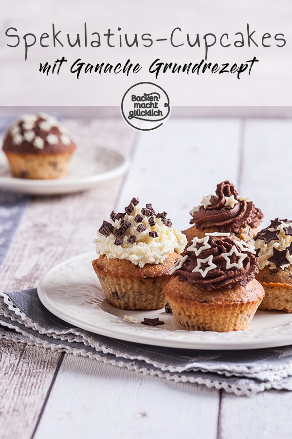 Diese Spekulatius-Cupcakes mit extra viel Schokolade im Teig, im Frosting und als Deko schmecken besonders im Herbst und Winter - für alle, die winterliche Gewürze wie Spekulatius, lieben! Die Spekulatius-Cupcakes mit Schokoladen-Topping machen einfach glücklich.