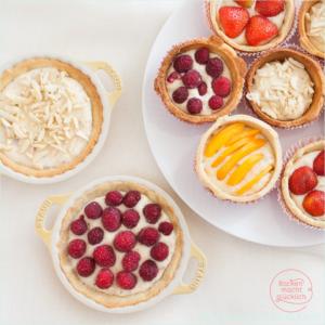 Mandel-Tartelettes mit Beeren