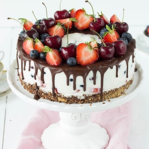 Beeren Kühlschranktorte