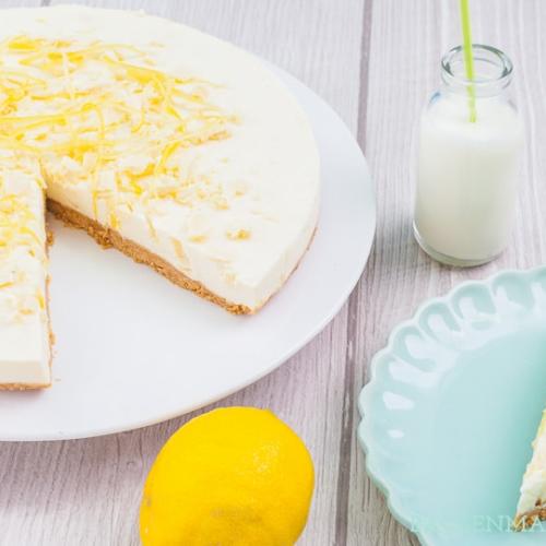 Kühlschrankkuchen mit Zitrone Buttermilch