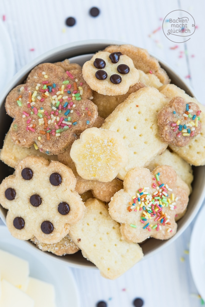 Weihnachtsplätzchen mit Kindern backen Ausstecher