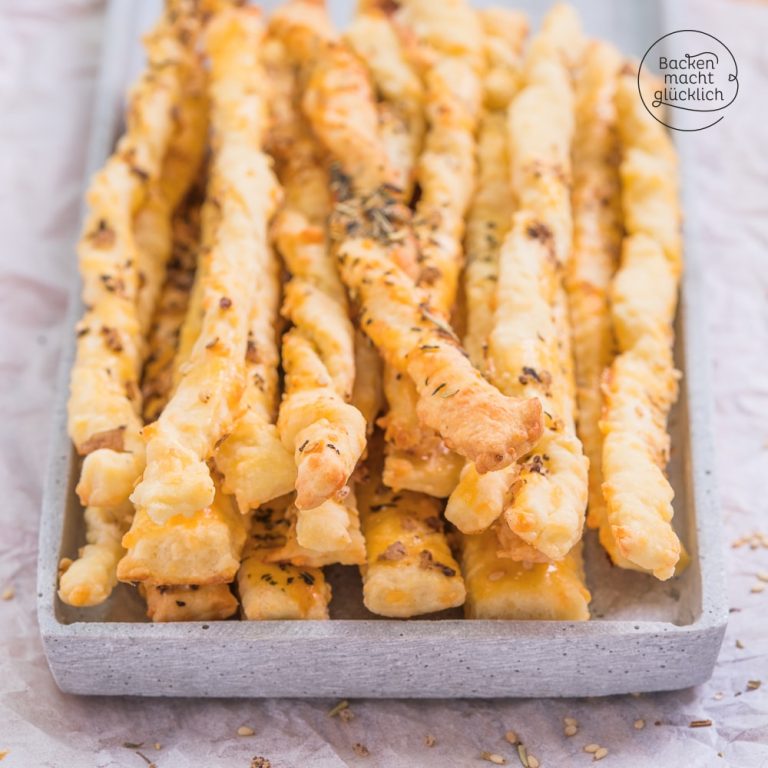 Käsestangen aus Mürbeteig: Tolles Fingerfood für Partys