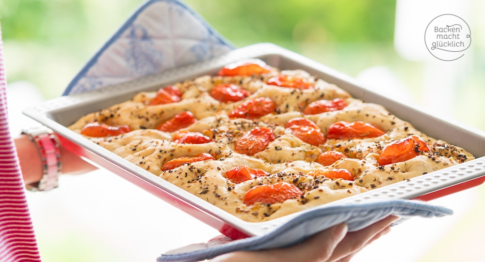 Focaccia mit Tomaten