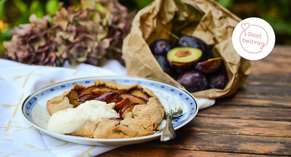 Galette mit Buchweizen und Zwetschgen