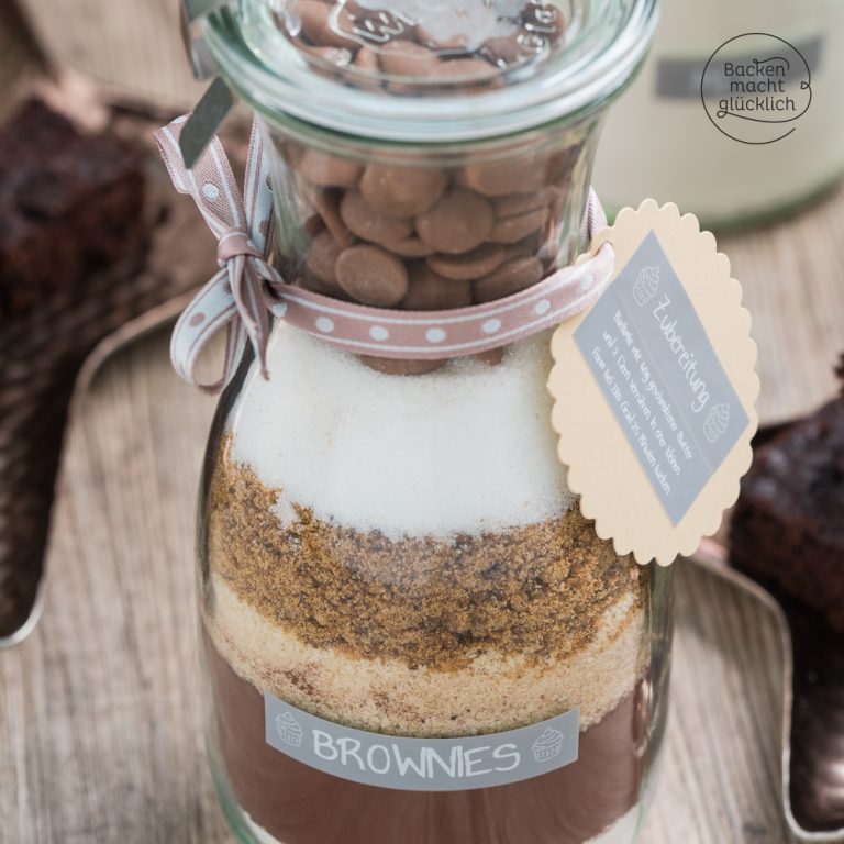 Backmischung im Glas für Brownies