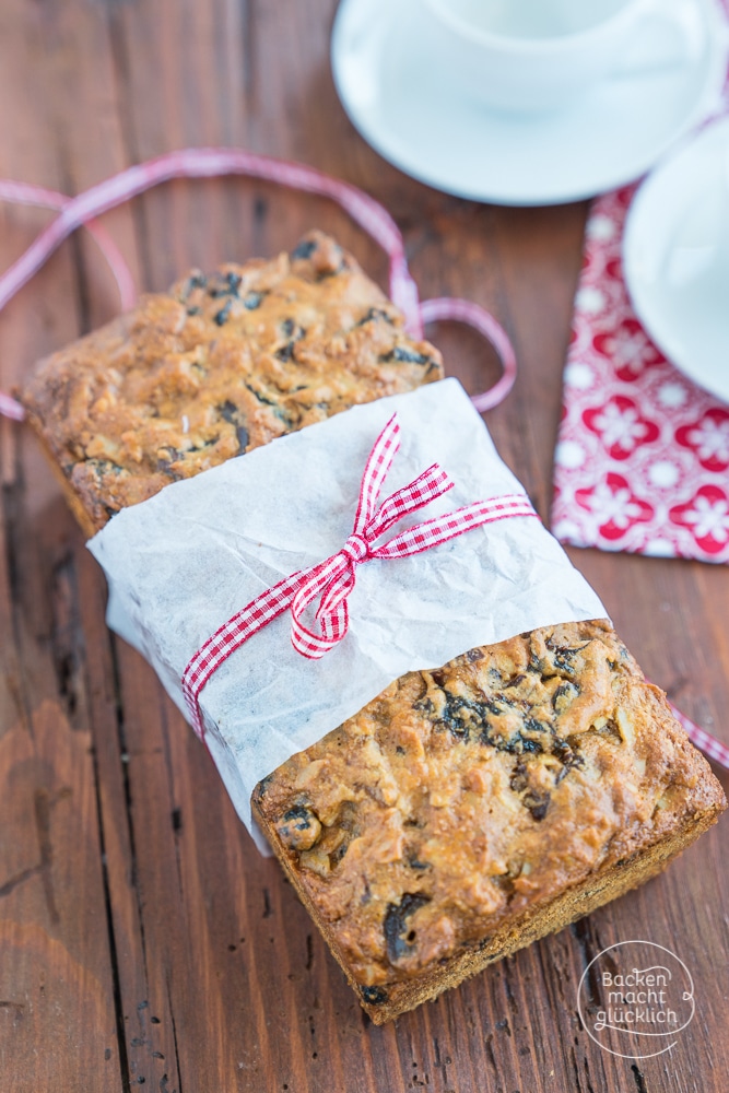 Klassisches Früchtebrot mit Honig