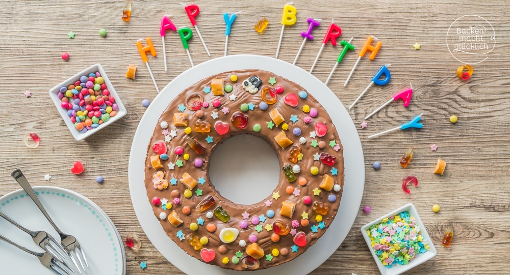 Einfacher Kindergeburtstagskuchen | Backen macht glücklich