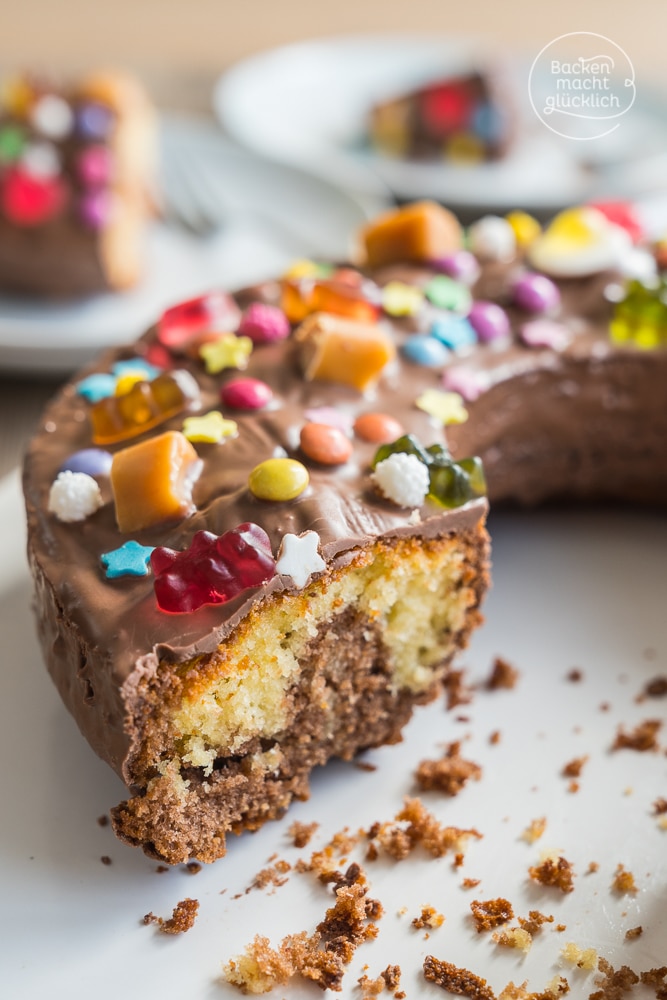 Einfacher Kindergeburtstagskuchen | Backen macht glücklich