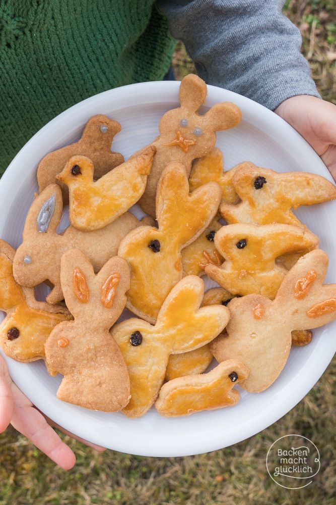 Klassische Osterhasen-Plätzchen aus Mürbeteig | Backen macht glücklich