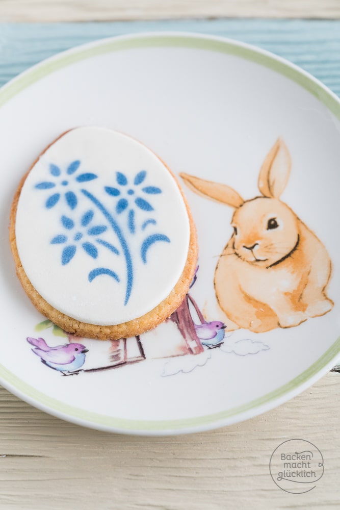 Osterkekse mit Fondant verziert