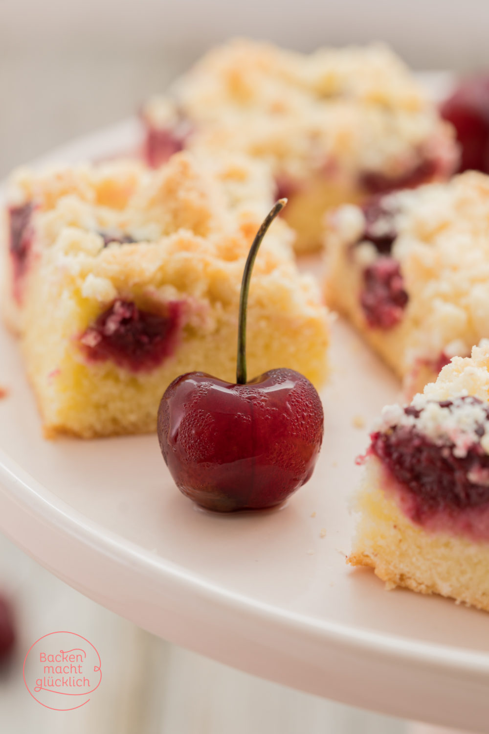 Streusel-Kirsch-Kuchen