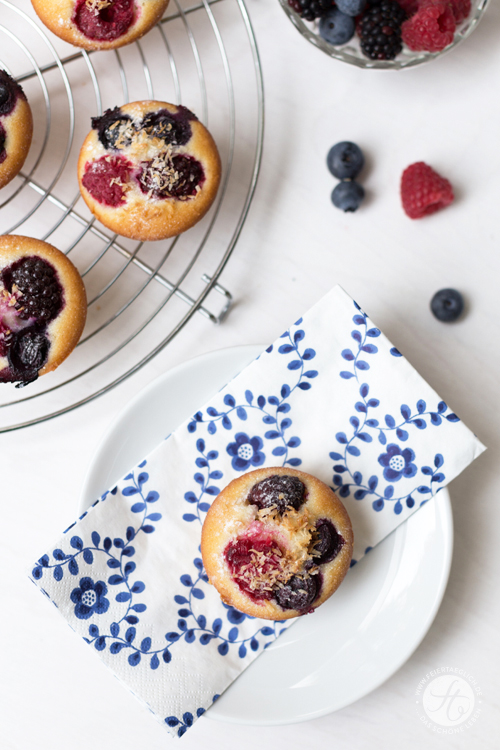 Beeren-Friands Rezept