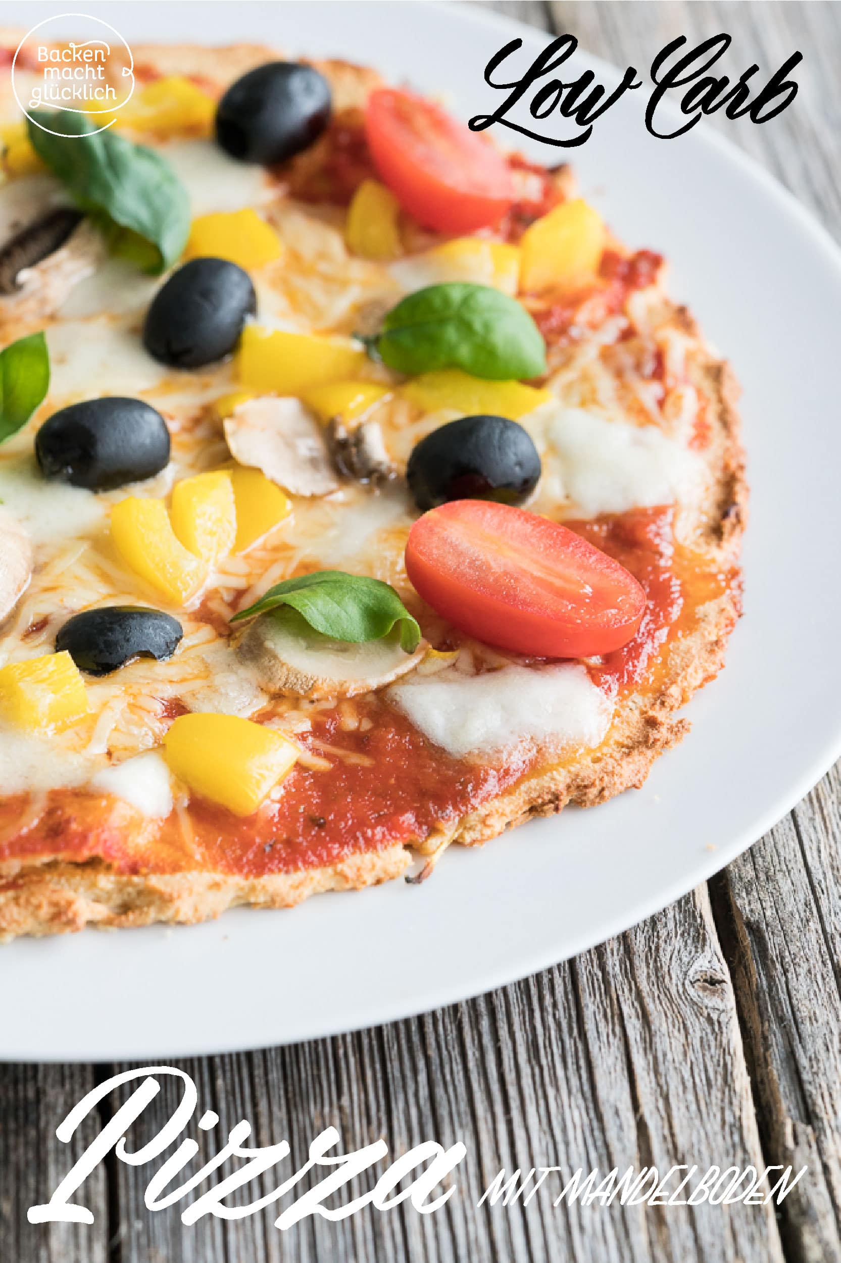 Low Carb Pizza mit Mandelboden