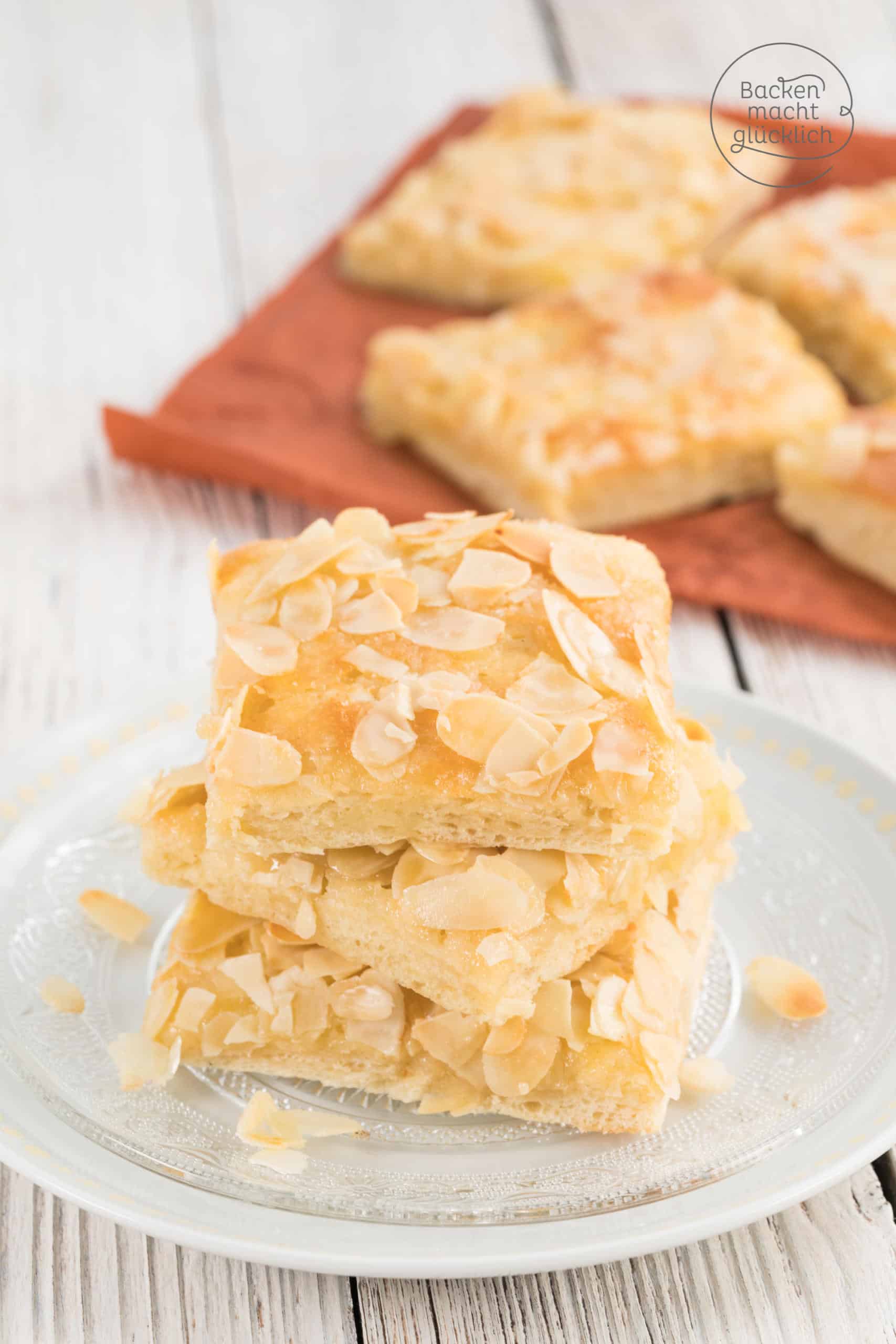 Butterkuchen mit Sahne Mandeln