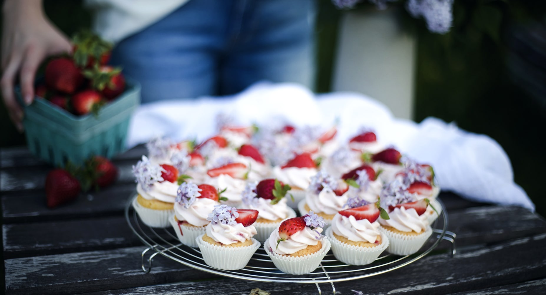 Erdbeer-Cupcakes | Backen macht glücklich