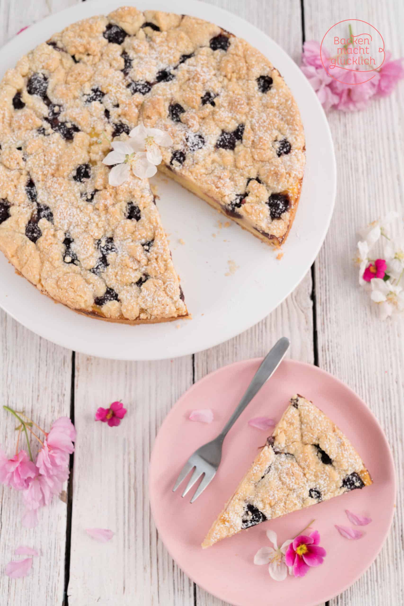 Streuselkuchen mit Pudding gefüllt