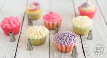 Cupcakes verzieren mit Spritzbeutel