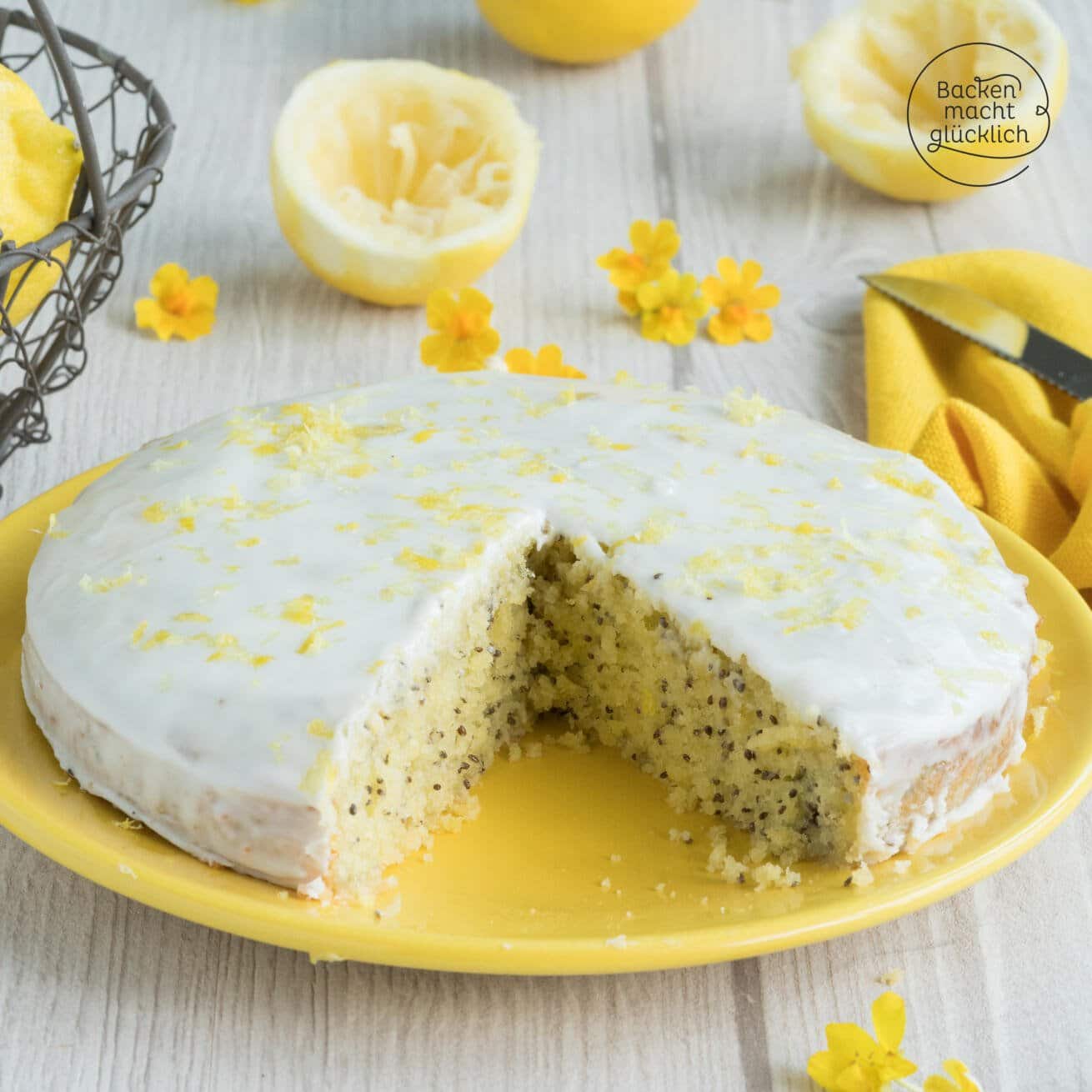 Saftiger Zitronen-Mohn-Kuchen | Backen macht glücklich