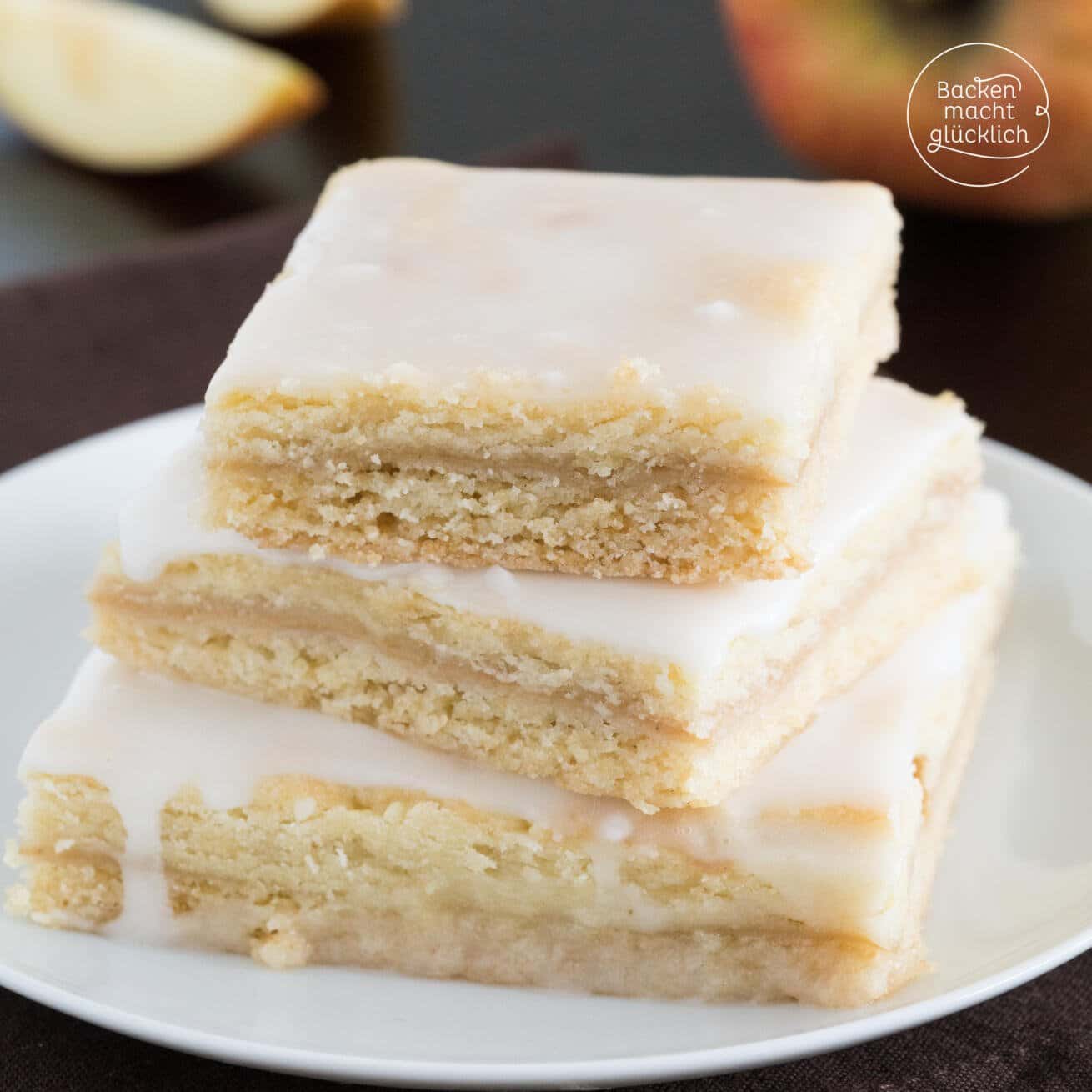 Apfelkuchen mit Apfelmus vom Blech | Backen macht glücklich