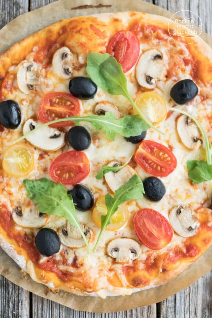 Schneller Pizzateig ohne Hefe | Backen macht glücklich