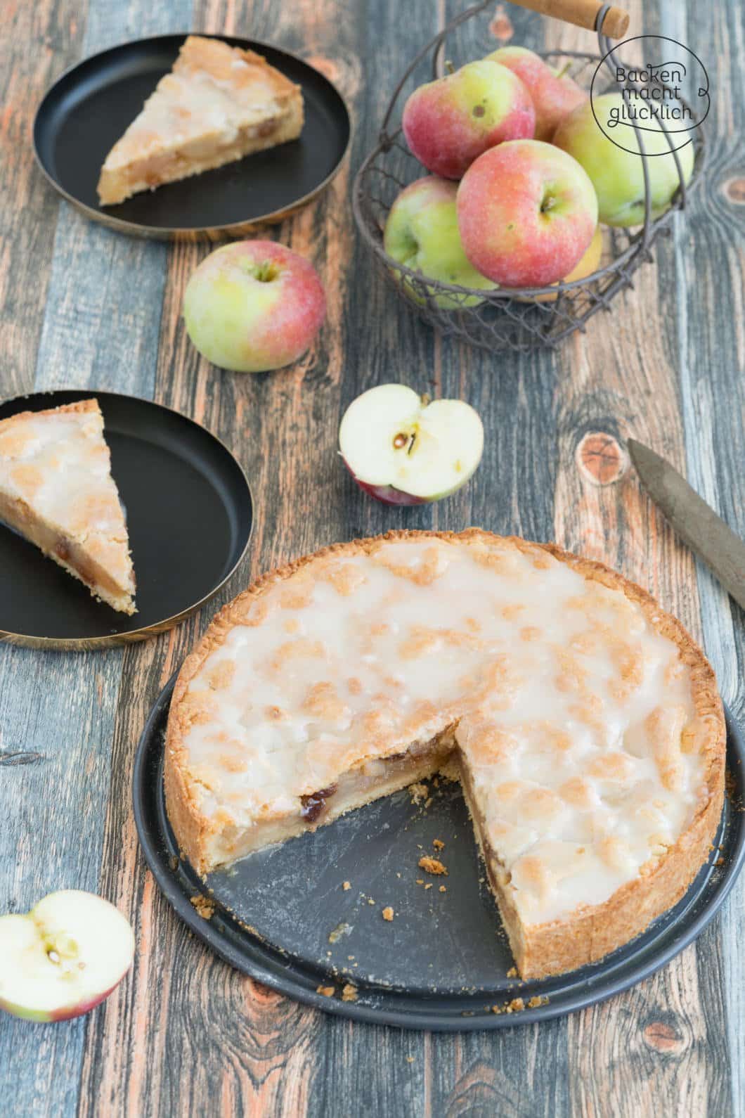 Gedeckter Apfelkuchen | Backen macht glücklich