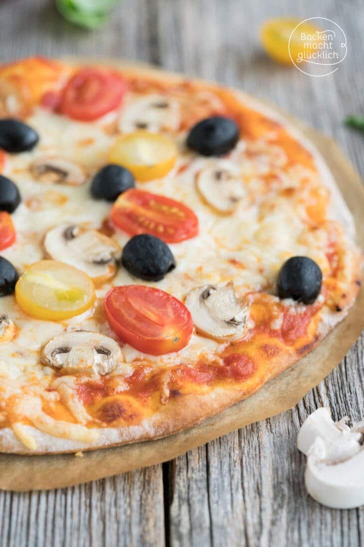 Schneller Pizzateig ohne Hefe | Backen macht glücklich