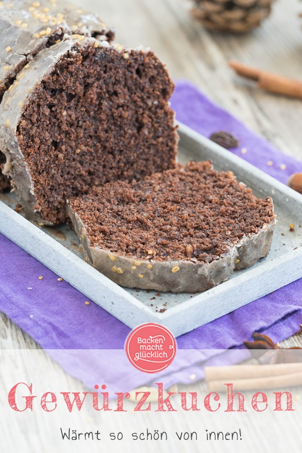 Saftiger Gewürz-Kuchen mit Schokolade, Lebkuchengewürz und Zimtguss. Ein echter Klassiker für die kalte Jahreszeit!