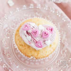 einfache Valentinstag-Cupcakes