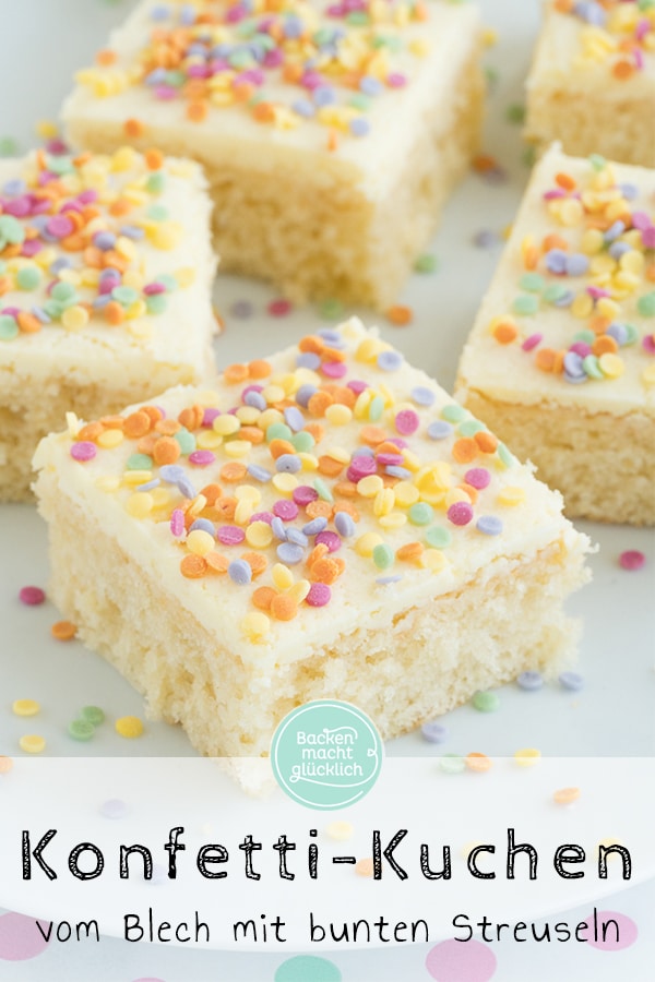 Dieser schnelle Konfetti-Kuchen ist ein echter Hingucker für Kindergeburtstage oder Fasching. Der einfache Limokuchen schmeckt mit Zuckerguss oder opulentem Frosting. Wer mag, kann zusätzlich Zuckerstreusel in den Teig des Funfettikuchens geben. Mit buntem Konfetti ist der Limokuchen der perfekte Faschingskuchen bzw Karnevalskuchen