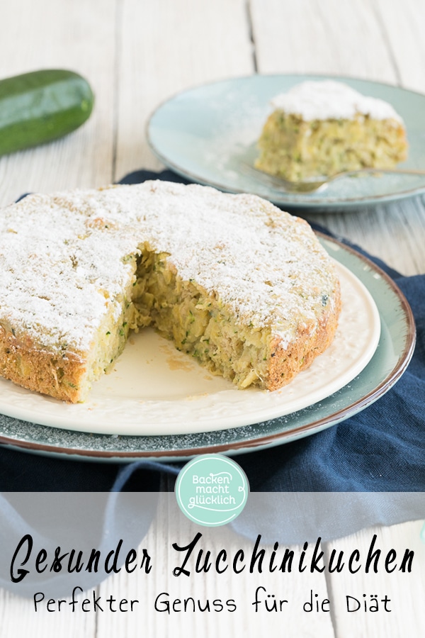 Gesunder Zucchinikuchen ohne Zucker & Butter. Der saftige Kuchen mit Ananas und Gemüse besteht nur aus natürlichen Zutaten. Der perfekte gesunde Kuchen für Diäten, Kinder und alle, die sich bewusst ernähren.