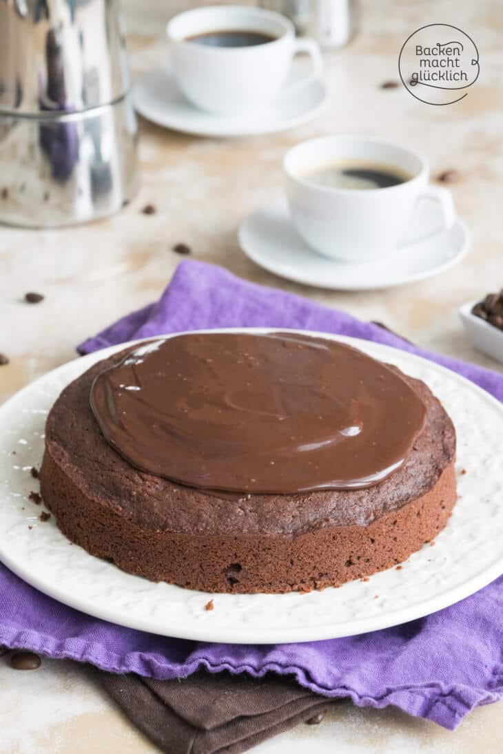 Saftiger Schoko-Kaffee-Kuchen | Backen macht glücklich Saftiger Schoko-Kaffee-Kuchen | Backen macht glücklich