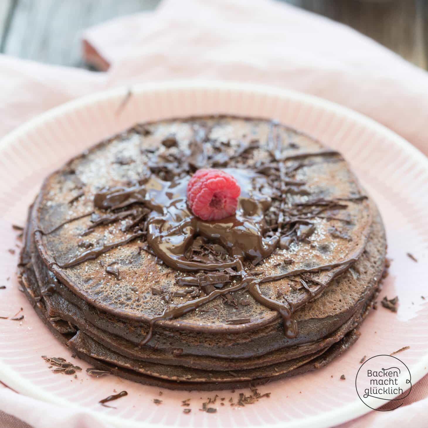 Einfache, schnelle Schoko-Pfannkuchen | Backen macht glücklich