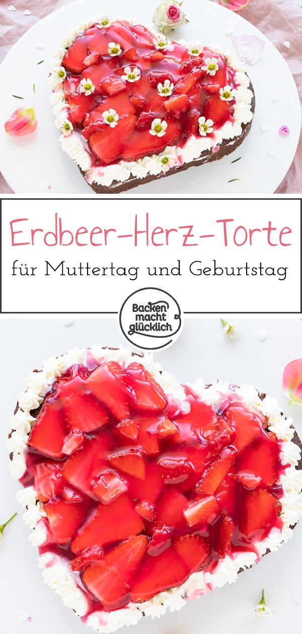 Köstliches Erdbeerherz: Diese einfache Erdbeer-Herz-Torte ohne Spezialbackform ist perfekt für besondere Anlässe wie Muttertag, Hochzeit u0026 Geburtstag.