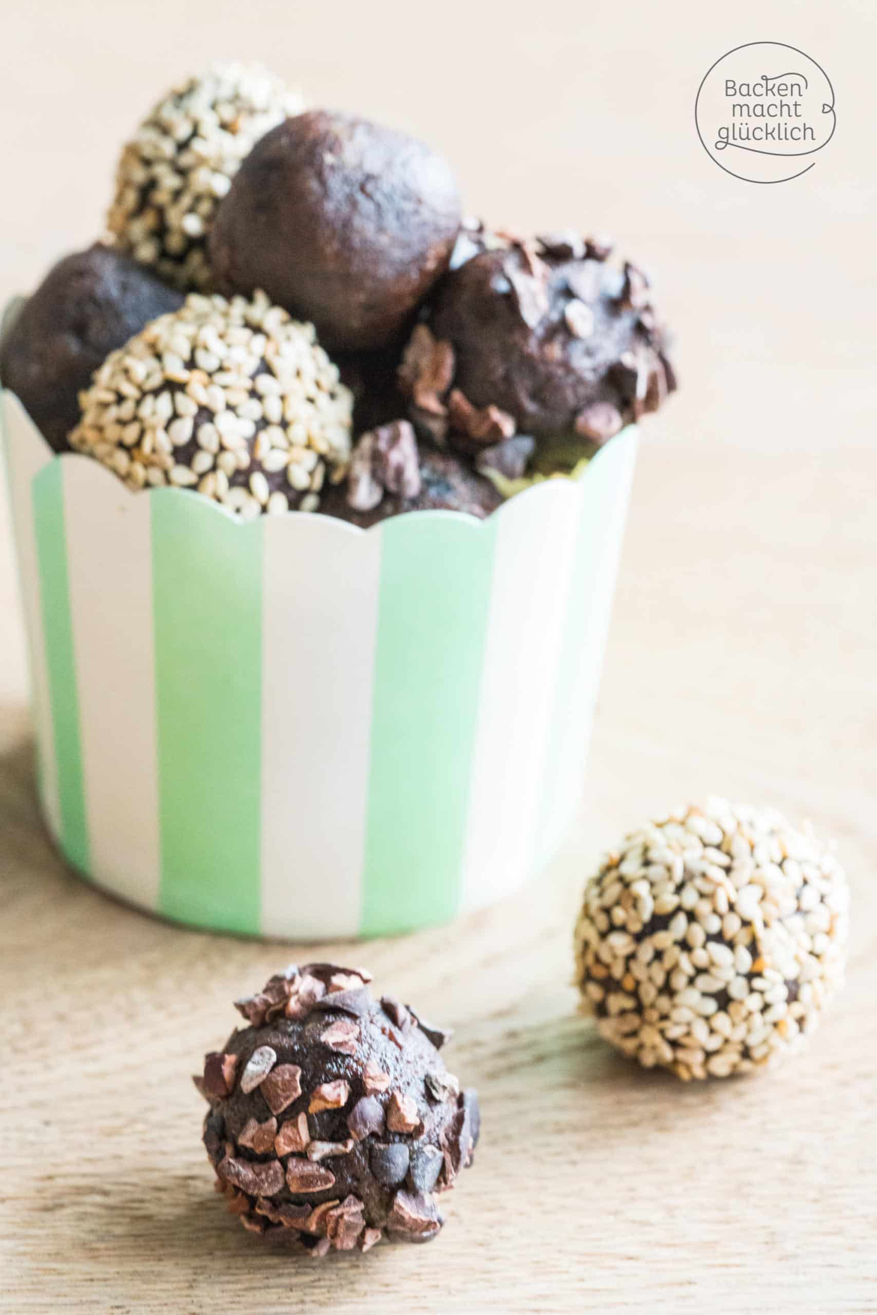 Gesunde Energy Balls mit Datteln