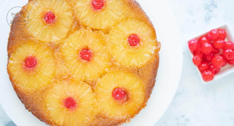 Gestürzter Upside Down Kuchen Ananas