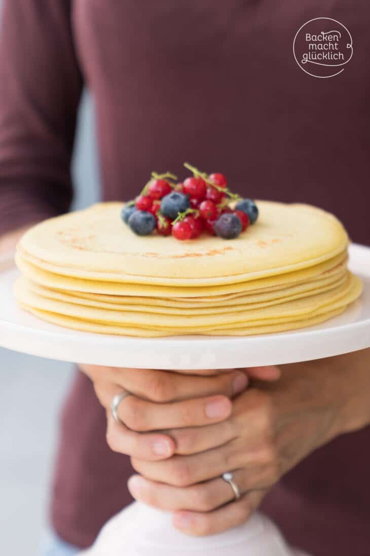 Einfaches Pfannkuchen Grundrezept | Backen macht glücklich