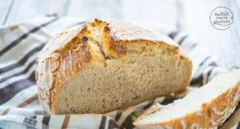 einfaches Weizenbrot mit Sauerteig