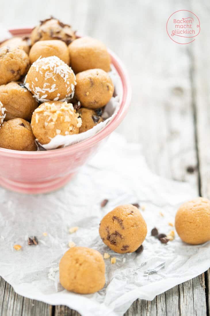 Protein Balls mit Erdnussbutter | Backen macht glücklich